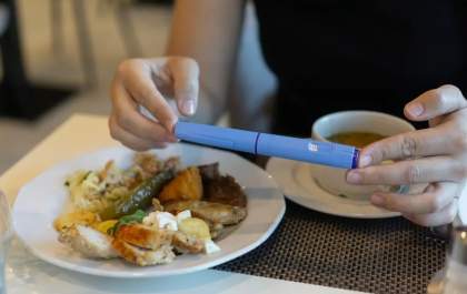 Uso de canetas emagrecedoras muda hábitos e desafia restaurantes no Brasil