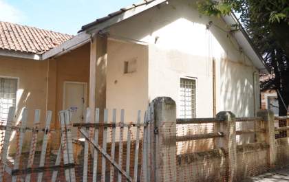 Duas casas da Vila Ferroviária passarão conservação e restauro