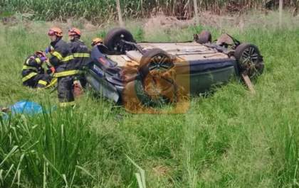 Casal morre em capotamento na Rondon