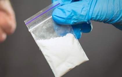 Adolescente é apreendido após mãe encontrar drogas no quarto dele