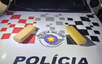 Força Tática prende homem por tráfico de drogas em assentamento