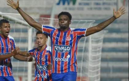 Penapolense goleia e rebaixa a AEA