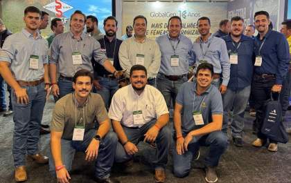 Veterinária do Unisalesiano participa de evento sobre produção e reprodução de bovinos em Uberlândia
