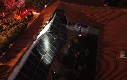 Idosos são levados para a Santa Casa após queda de telhado em casa de repouso em Buritama