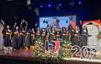UniFatecie reúne alunos durante cerimônia do jaleco e formatura em Araçatuba