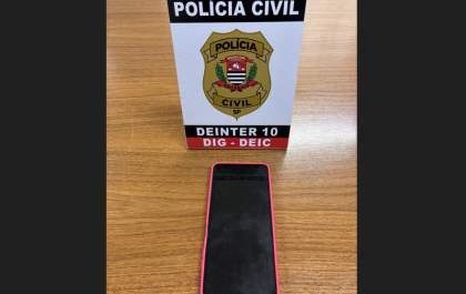 Idosa de 81 anos é presa pela Polícia Civil de Araçatuba com celular furtado