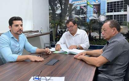 Câmara decide prorrogar CPI que investiga uso de guardas pelo prefeito