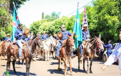 Murutinga do Sul celebra cultura sertaneja com sucesso na 14.ª Cavalgada Regional