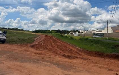 MP descarta investigar eventual irregularidade ambiental em obra em avenida de Birigui
