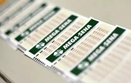 Mega-Sena sorteia prêmio de R$ 100 milhões neste sábado