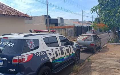 PM localiza carro furtado durante patrulhamento em Três Lagoas