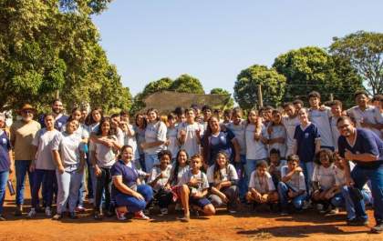 Educação Ambiental: Adolescentes do projeto Gerando Futuro visitam horta agroecológica