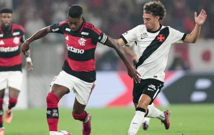 Vasco arranca empate com Flamengo no Maracanã com gol nos acréscimos