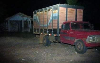 Motorista é internado com ferimentos graves após ser atropelado pelo próprio caminhão em Birigui