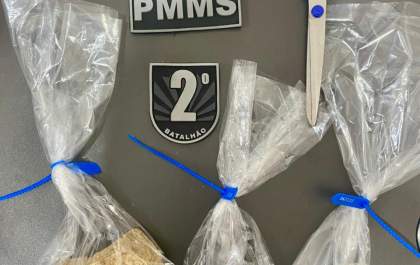 Crack, cocaína e maconha são apreendidos pela PM