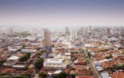 Vereador de Birigui quer que a Prefeitura venda terrenos ociosos para investir na saúde e na estrutura hídrica da cidade