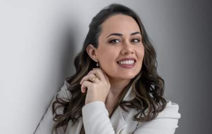 Agitta Social: Larissa Ormeneze e a força da mulher que cuida da mente e do coração