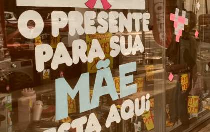 Por que as datas comemorativas movimentam tanto a economia - e as emoções