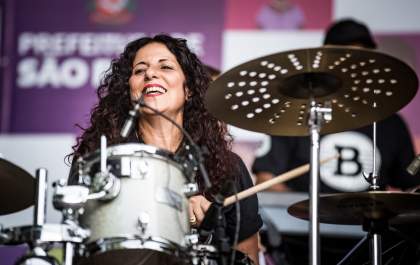 Vera Figueiredo ministra workshop gratuito de bateria em Araçatuba