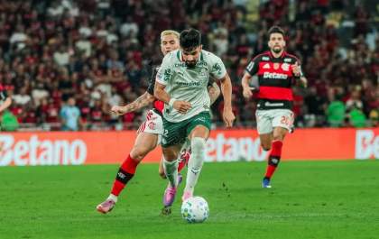 Palmeiras atropela Flamengo no Maracanã e abre 7 pontos de vantagem na liderança