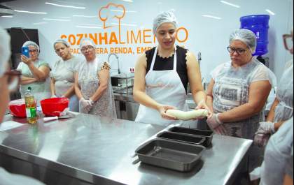 Carreta cozinhalimento leva aprendizado e oportunidades em Andradina