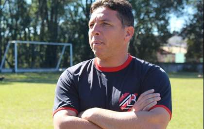 Misto anuncia Dudu Sales como novo técnico para a Série B