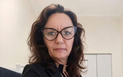 Espaço Profissão: Eliane Líria e sua dedicação, eficiência e compromisso com seu ofício