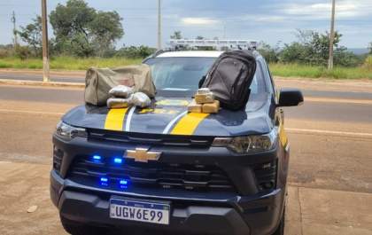 PRF apreende mais de 4 kg de drogas durante fiscalização na BR-262