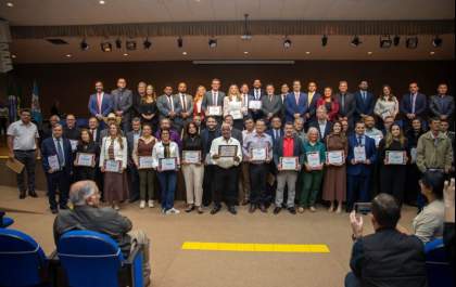 Três Lagoas celebra 111 anos com entrega de homenagens