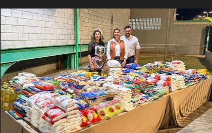 Fundo Social de Birigui arrecada mais de 800 quilos de alimentos no 2º Juninão Solidário