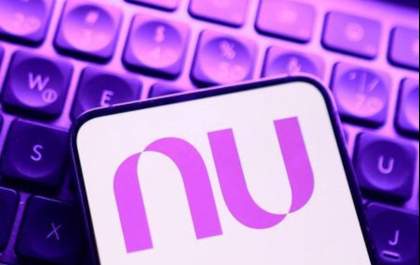 Nubank envia mensagem por engano a clientes sobre suposta liquidação extrajudicial