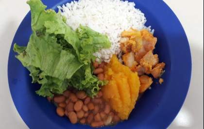 Prefeitura define regras para alimentação de professores com merenda nas escolas de Araçatuba