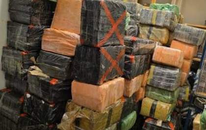 PF impede entrada de 5,5 toneladas de maconha no Brasil