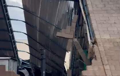 Temporal com ventania provoca estragos em Andradina