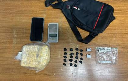 Jovem é preso pela PM com meio quilo de cocaína