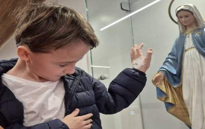Após complicação em cirurgia, família promove rifa solidária para tratamento contra doença rara de Ricardo