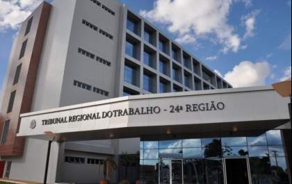 Atestado médico adulterado leva Justiça a manter demissão por justa causa de trabalhadora