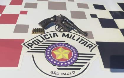 Polícia Militar apreende revólver e munições após denúncia em Andradina