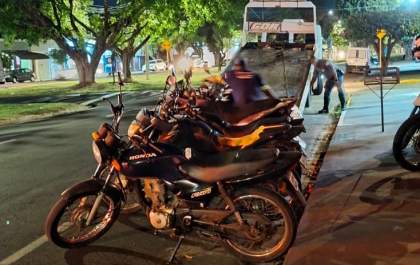 PM recolhe 15 motos em operação contra escapamentos barulhentos em Araçatuba