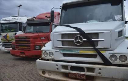 Caminhoneiros de MS não descartam paralisação