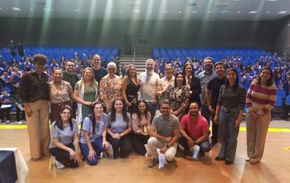 Mais de 1,1 mil alunos recebem certificados em cursos de robótica e tecnologia em Três Lagoas