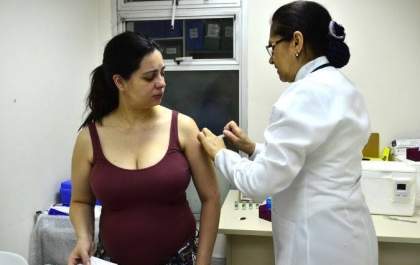 Vacina contra VSR reduz casos graves em bebês