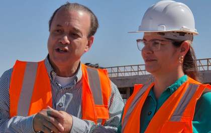Secretário de Saúde do Estado visita obras do hospital em construção em Birigui