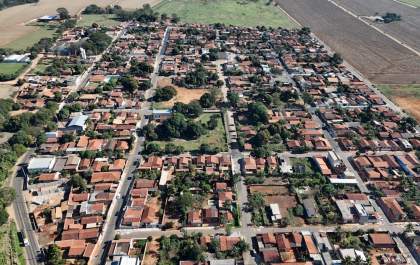 Prestes a completar 100 anos, enfim bairro Engenheiro Taveira está pavimentado