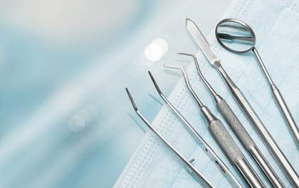 Anvisa proíbe venda e uso de produtos dentários
