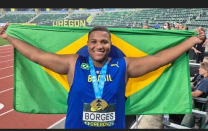 Araçatubense Alessandro Borges é campeão mundial sub-20 do arremesso do peso
