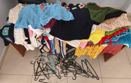 Homem é preso com roupas furtadas de feira de artesanato