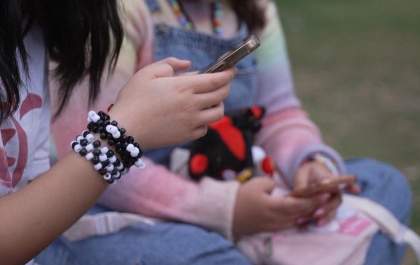 Nova lei endurece penas por violência sexual infantil e uso de IA