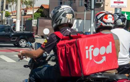 Anvisa muda regra para venda de remédios online