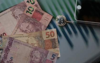Brasileiros têm R$ 5,12 bilhões esquecidos em instituições financeiras